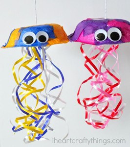 Try some of these fun and easy jellyfish crafts for kids. These would be great for an ocean theme or the letter J.