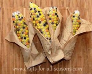 corn kid crafts - harvest kid crafts - fall kid crafts- crafts for kids - morecraftylife.com