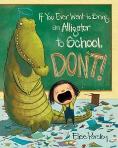 Alligator Book - Letter A Activities - Preschool kid craft - amorecraftylife.com #preschoo
