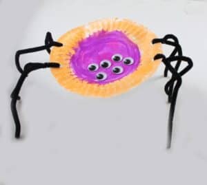 plate spider kid craft - halloween kid craft -amorecraftylife.com #kidscraft #craftsforkids #preschool