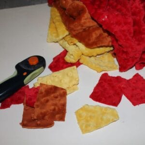 easy fall tree kid craft - fall kid craft -amorecraftylife.com #kidscraft #craftsforkids #preschool