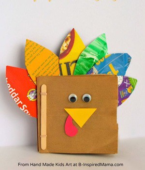 turkey kid craft - fall kid craft - thanksgiving kid craft - amorecraftylife.com #kidscraft #craftsforkids #preschool