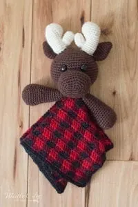 plaid crochet patterns - crochet pattern pdf - lovey crochet pattern - amorecraftylife.com #plaid #crochet #crochetpattern