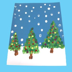 Fingerprint christmas tree kid crafts - christmas kid craft - arts and crafts activities - amorecraftylife.com #kidscraft #craftsforkids #christmas #preschool