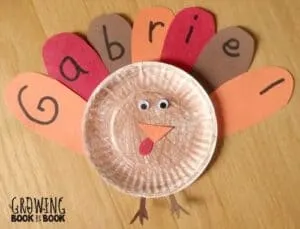 turkey kid craft - fall kid craft - thanksgiving kid craft - amorecraftylife.com #kidscraft #craftsforkids #preschool