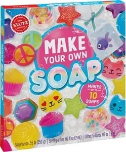 kid craft kits - arts and crafts activities - amorecraftylife.com #kidscraft #craftsforkids #christmas #preschool #gift