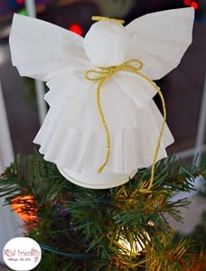 angel kid crafts - christmas kid crafts - arts and crafts activities - amorecraftylife.com #kidscraft #craftsforkids #christmas #preschool