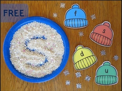 winter activities - arts and crafts activities -winter kid craft- amorecraftylife.com #kidscraft #craftsforkids #winter #preschool