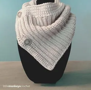 cowl crochet pattern- scarf crochet pattern pdf - amorecraftylife.com #crochet #crochetpattern