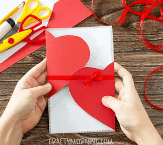 valentines day card kid crafts - arts and crafts activities -valentines day kid craft- amorecraftylife.com #kidscraft #craftsforkids #valentinesday #preschool