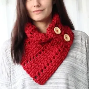 cowl crochet pattern- scarf crochet pattern pdf - amorecraftylife.com #crochet #crochetpattern