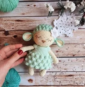 lamb crochet pattern- easter crochet pattern pdf - amigurumi amorecraftylife.com #crochet #crochetpattern