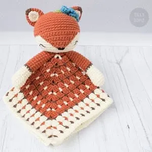 baby lovey crochet pattern- baby crochet pattern pdf - amigurumi amorecraftylife.com #crochet #crochetpattern