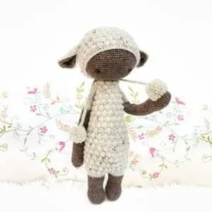 lamb crochet pattern- easter crochet pattern pdf - amigurumi amorecraftylife.com #crochet #crochetpattern