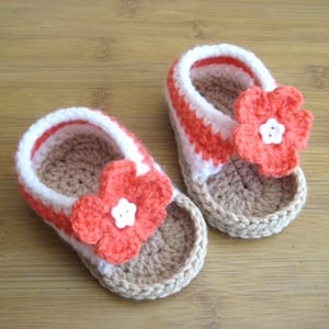 baby sandals crochet pattern - baby shoes crochet patterns - baby booties - baby gift - crochet pattern pdf - amorecraftylife.com #crochet #crochetpattern #baby