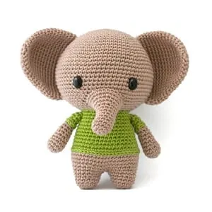 elephant crochet pattern- animal crochet pattern pdf - amigurumi amorecraftylife.com #crochet #crochetpattern