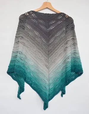 shawl crochet pattern- scarf crochet pattern pdf wrap - amorecraftylife.com #crochet #crochetpattern