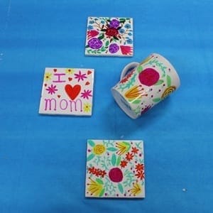 sharpie mug kid craft- mothers day gift kid crafts -amorecraftylife.com #kidscraft #craftsforkids #preschool