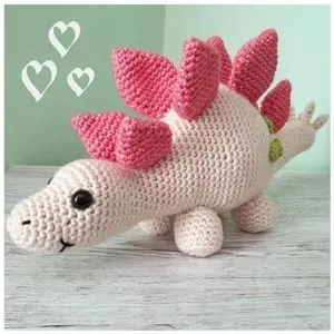 dinosaur crochet patterns - crochet pattern pdf - amorecraftylife.com #crochet #diy