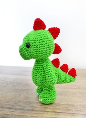 dinosaur crochet patterns - crochet pattern pdf - amorecraftylife.com #crochet #diy
