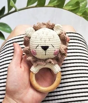 lion crochet patterns- toy crochet pattern- amigurumi amorecraftylife.com #crochet #crochetpattern #diy