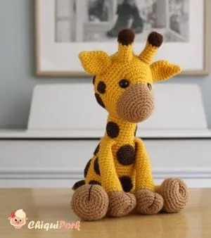 giraffe crochet patterns- toy crochet pattern- amigurumi amorecraftylife.com #crochet #crochetpattern #diy
