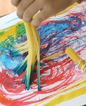 painting process art - painting kid craft - amorecraftylife.com #kidscrafts #craftsforkids #preschool