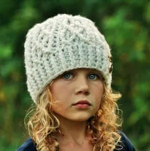 cable hat crochet pattern - winter hat - beanie crochet pattern - amorecraftylife.com #hat #crochet #crochetpattern