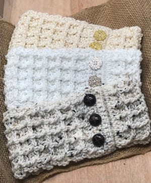 headband crochet pattern- ear warmer crochet pattern pdf - amorecraftylife.com #crochet #crochetpattern