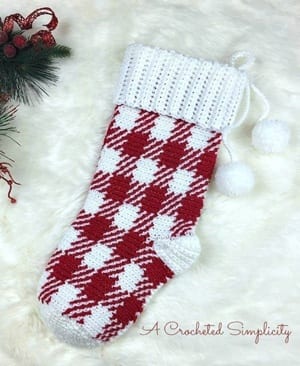 crochet Christmas patterns - winter - home decor- amorecraftylife.com #crochet #crochetpattern #diy #christmas