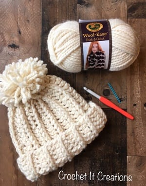free bulky crochet hat patterns - winter hat - beanie crochet pattern - amorecraftylife.com #hat #crochet #crochetpattern