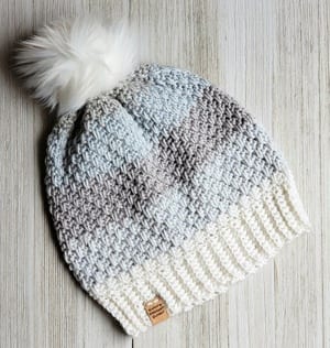 crochet hat pattern - winter hat - beanie crochet pattern - amorecraftylife.com #hat #crochet #crochetpattern