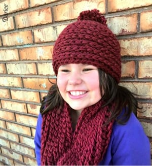 free bulky crochet hat patterns - winter hat - beanie crochet pattern - amorecraftylife.com #hat #crochet #crochetpattern