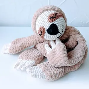 baby Lovey Crochet Patterns - Cute Gifts - A More Crafty Life - baby blanket #crochet #crochetpattern #baby