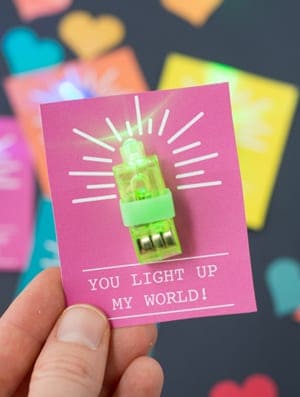 free printable valentine card - valentines day kid card- amorecraftylife.com #valentinesday #preschool #printable