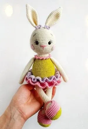 amigurumi crochet bunny patterns - rabbit crochet pattern - Easter pdf - amorecraftylife.com amigurumi #crochet #diy