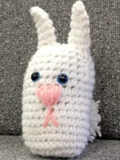 simple crochet bunny pattern- free crochet pattern - Easter - amigurumi amorecraftylife.com #crochet #crochetpattern #freecrochetpattern