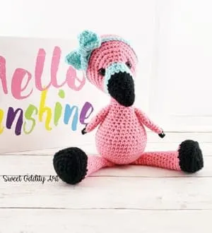 Crochet flamingo Patterns - Cute Gifts - A More Crafty Life - #amigurumi #crochet #crochetpattern
