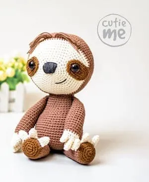 Crochet sloth Patterns - Cute Gifts - A More Crafty Life - stuffed toy sloth #crochet #crochetpattern #baby #amigurumi 