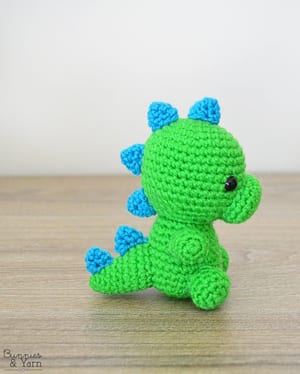 dinosaur crochet pattern - crochet pattern pdf - amorecraftylife.com #crochet #crochetpattern #amigurumi 