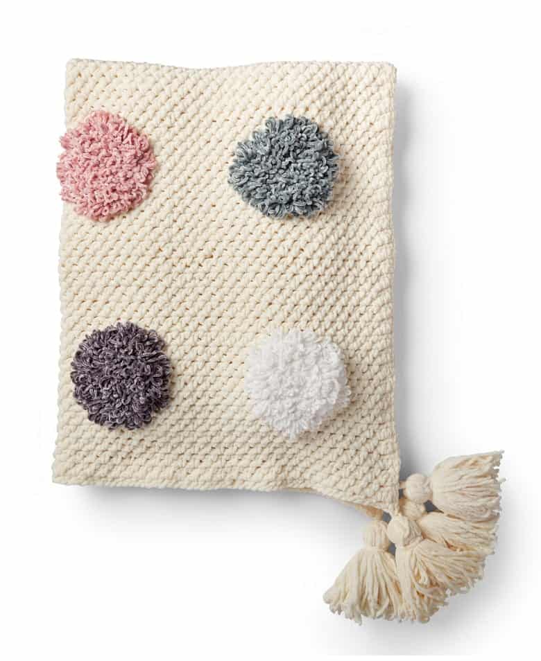 chunky crochet blanket patterns - crochet throw pattern- crochet blanket pattern - baby blanket - free crochet blanket - bernat blanket yarn amorecraftylife.com #crochet #crochetpattern #freecrochetpattern #crochetblanket