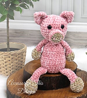 crochet piglet pattern- stuffed toy pig crochet pattern pdf - amigurumi acraftylife.com #crochet #crochetpattern