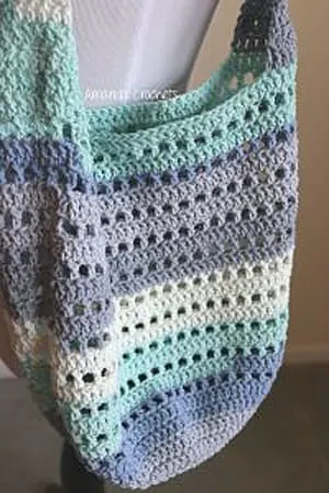 crochet market tote crochet pattern- bag crochet pattern pdf - grocery bag - beach bag - amorecraftylife.com #crochet #crochetpattern