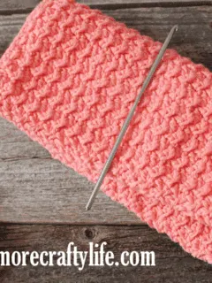 free printable crunch stitch crochet potholder pattern -amorecraftylife.com #crochet #crochetpattern #diy #freecrochetpattern
