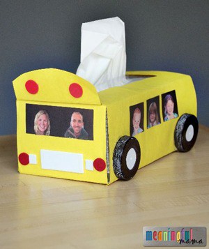 back to school Kid Crafts- fall kid craft - amorecraftylife.com #kidscrafts #craftsforkids #preschool