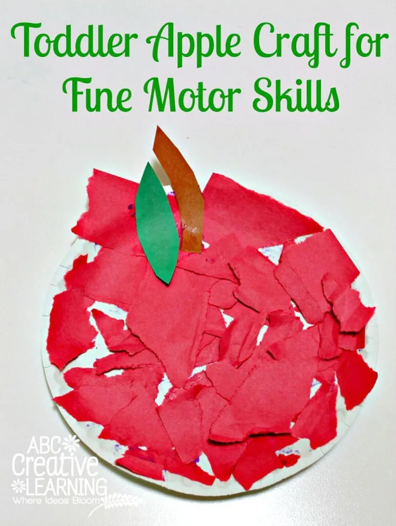 apple Kid Crafts- fall kid craft - amorecraftylife.com #kidscrafts #craftsforkids #preschool