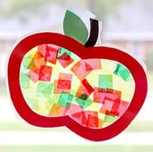 apple Kid Crafts- fall kid craft - amorecraftylife.com #kidscrafts #craftsforkids #preschool