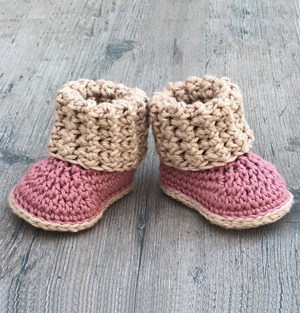 baby shoes crochet patterns - baby booties - baby gift - crochet pattern pdf - amorecraftylife.com #crochet #crochetpattern #baby