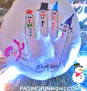 Christmas salt dough ornaments -amorecraftylife.com #kidscraft #craftsforkids #preschool
