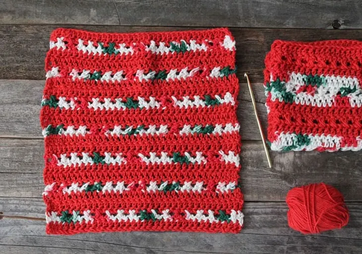 free printable crossed double stitch crochet dishcloth pattern -amorecraftylife.com #crochet #crochetpattern #diy #freecrochetpattern